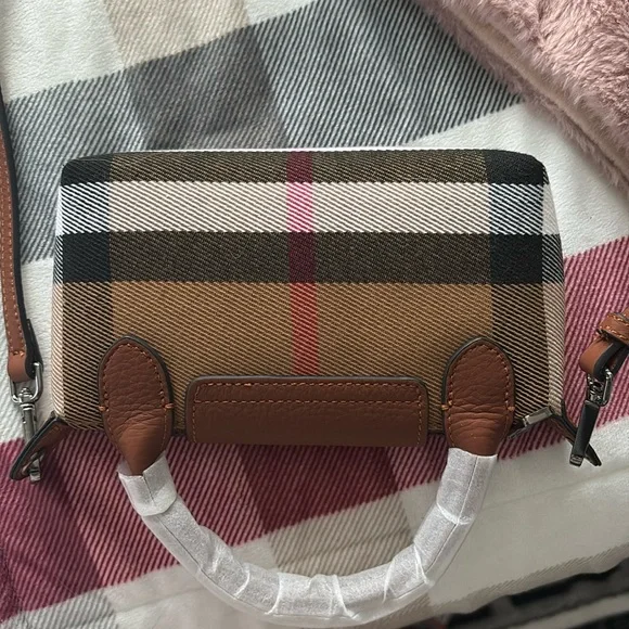 Mini Bag - Picture 2 of 4